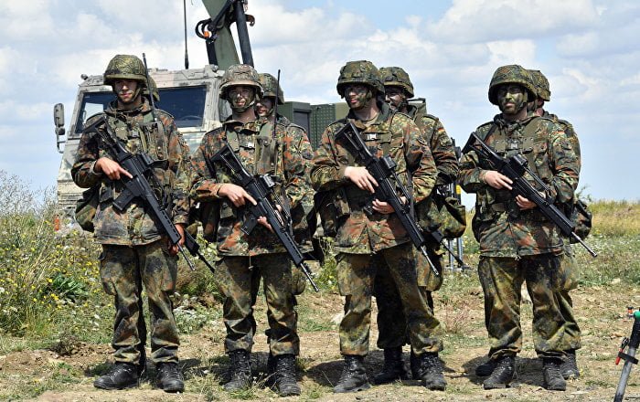 Betrunkene Bundeswehrsoldaten prügeln sich an russischer Grenze krankenhausreif